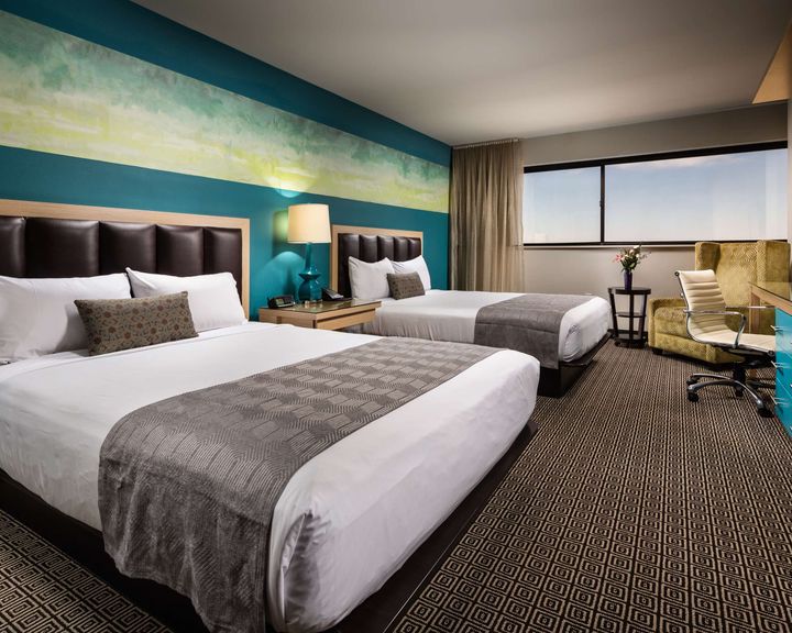 العب أكثر من 7400 لعبة بوكر مجانية عبر الإنترنت!